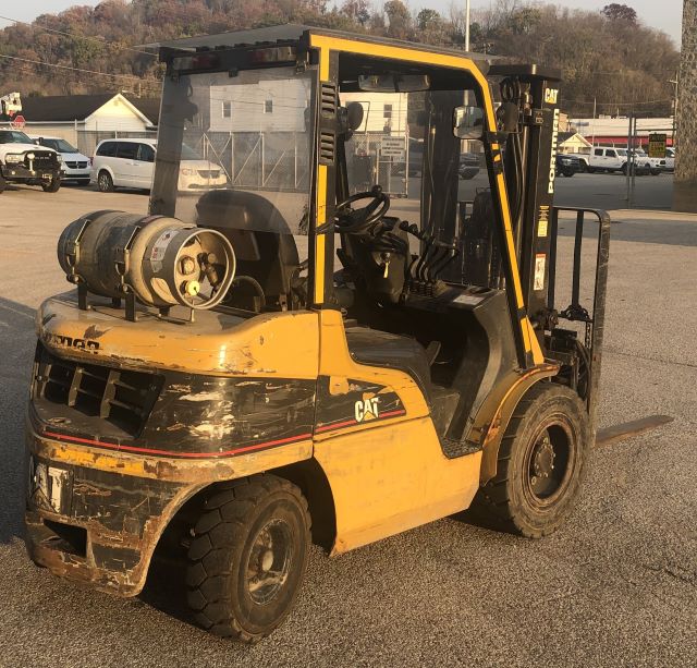 2007 Caterpillar P6000 Forklift (950694) - Image 3