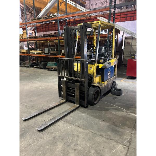 Salvage - 1995 Hyster Forklift (950068) - Image 2