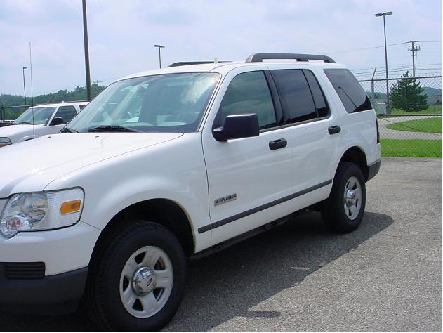 220476 Ford Explorer XLS 2006