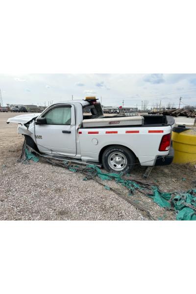 Salvage - 2017 Ram 1500 (341959) - Image 4