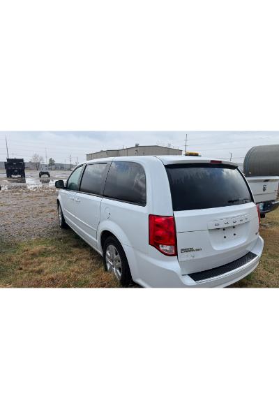 SALVAGE - 2015 Dodge 14T 4X2 Minivan (201243) - Image 4