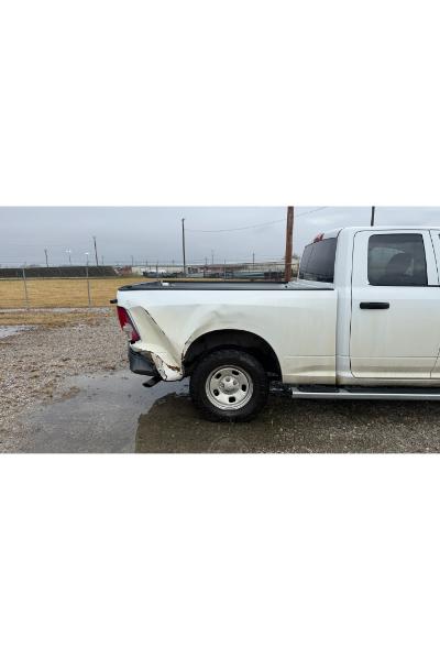SALVAGE - 2015 Dodge Ram 1500 (341752) - Image 4