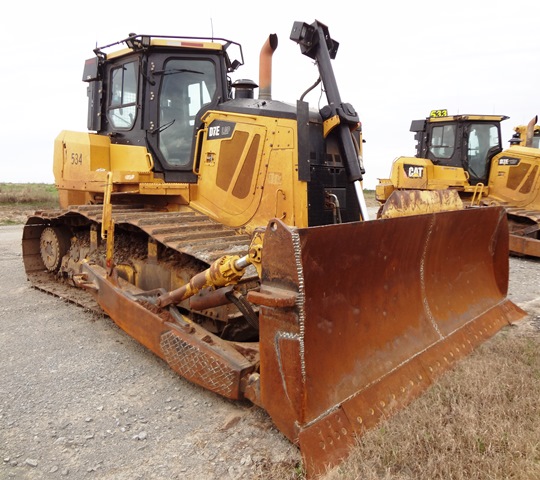 2010 Caterpillar D7E LGP Crawler Tractor w/ Paccar PA90 Winch (DH534)